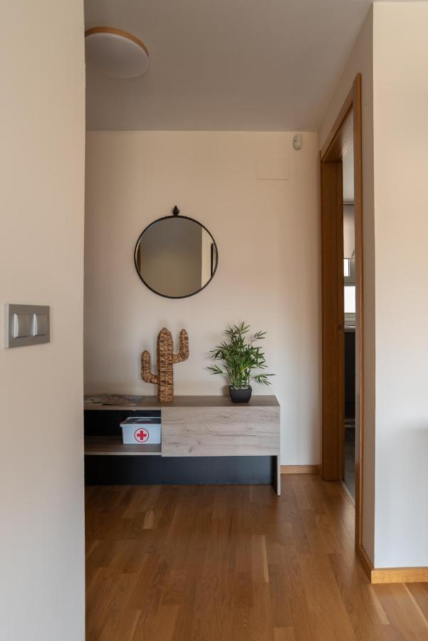 Bulevar 1 Con Parking Apartment